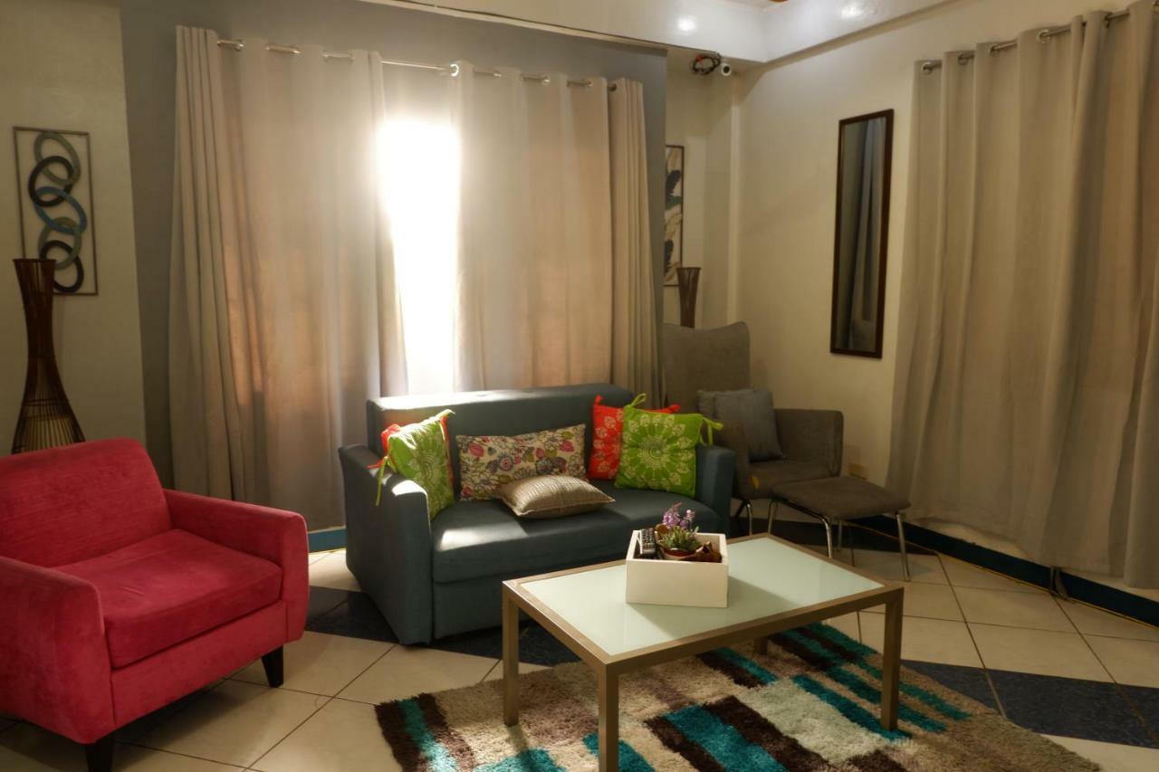 Tagaytay Modern Guesthouse - City Center Tagaytay City Екстериор снимка
