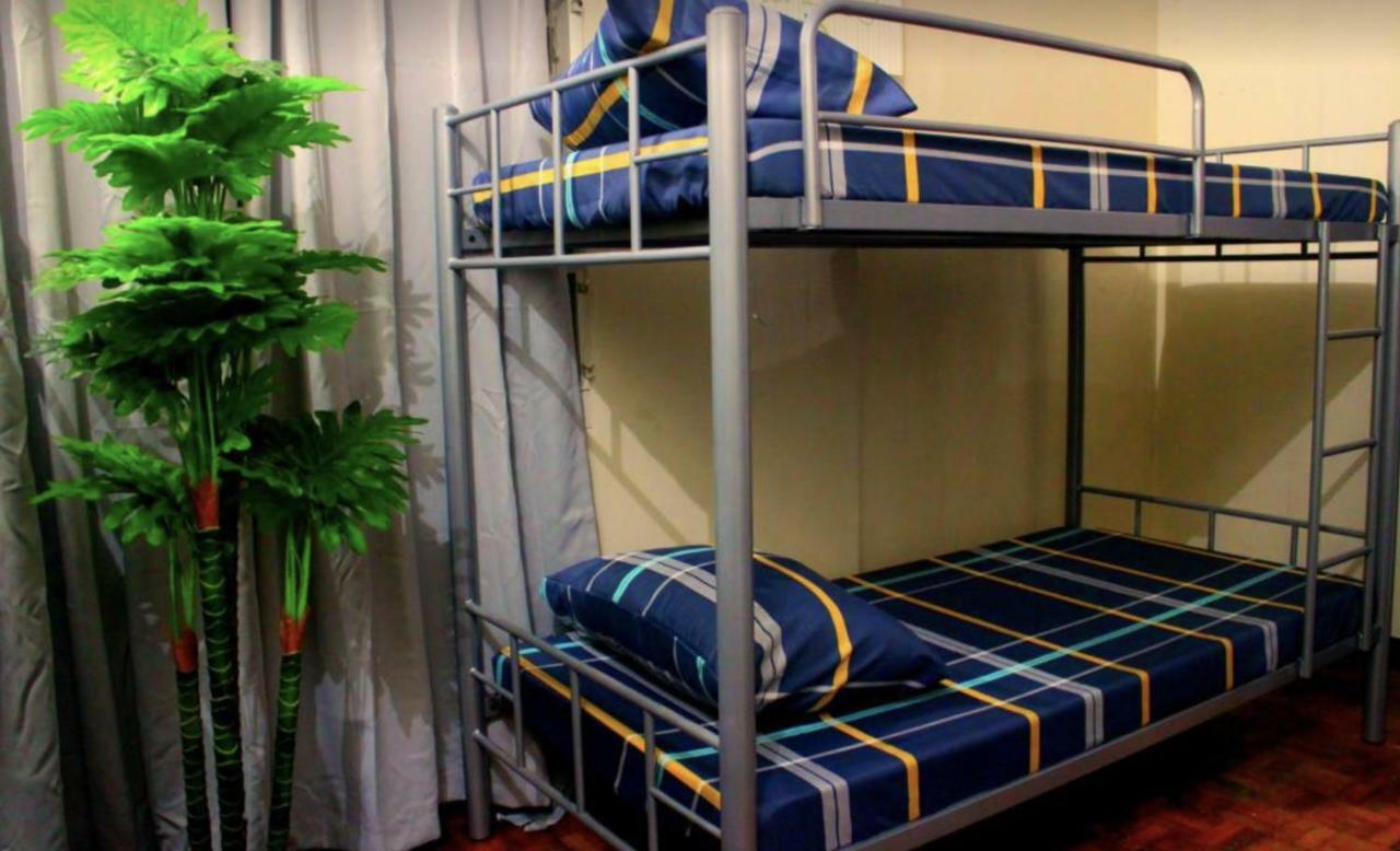 Tagaytay Modern Guesthouse - City Center Tagaytay City Стая снимка